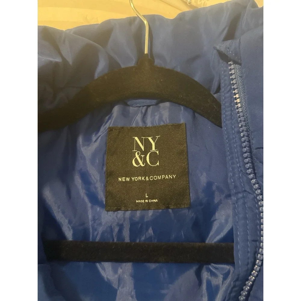New York And Company‎ Women's Blue Puffer Vest Size L